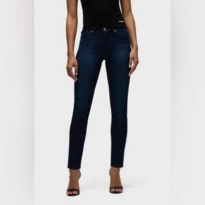 LIKE NEW Barbara super skinny hudson jeans